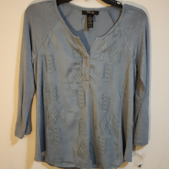 Style & Co - Picture 2 of 5